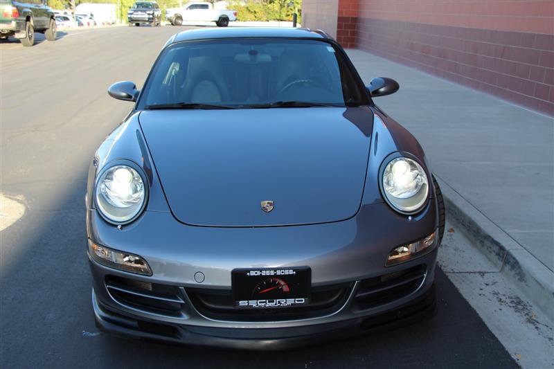 Used 2005 Porsche 911 Carrera RWD image 9