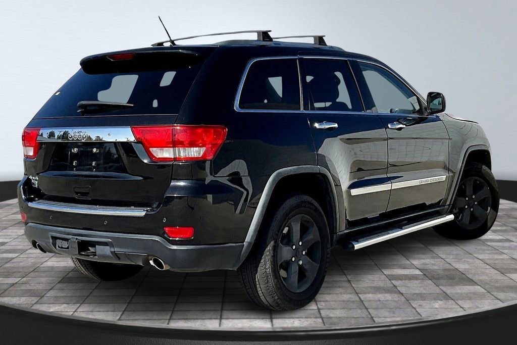 Used 2012 Jeep Grand Cherokee Overland Summit AWD/4WD image 13