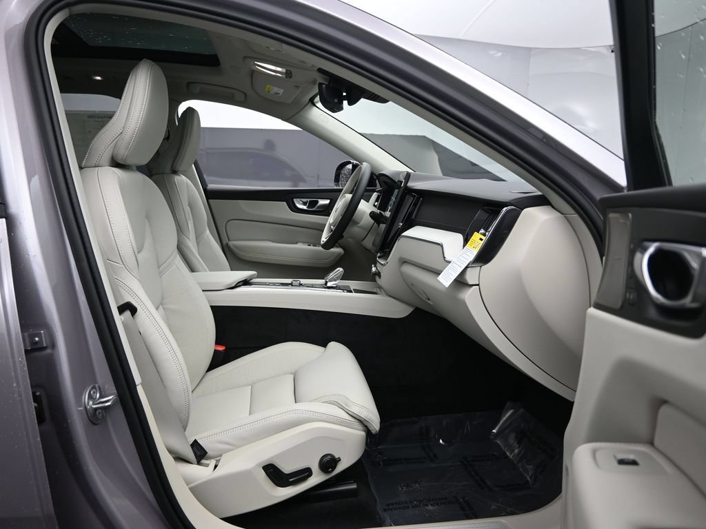 New 2026 Volvo XC60 T8 Ultra w/ Protection Package Premier AWD/4WD image 26