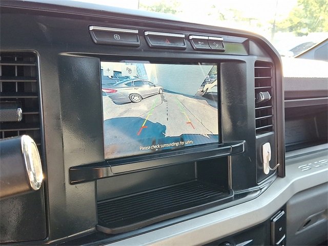 Used 2023 Ford F250 XL w/ FX4 Off-Road Package image 18