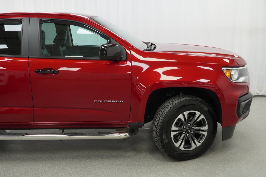 Used 2021 Chevrolet Colorado Z71 w/ Safety Package image 11