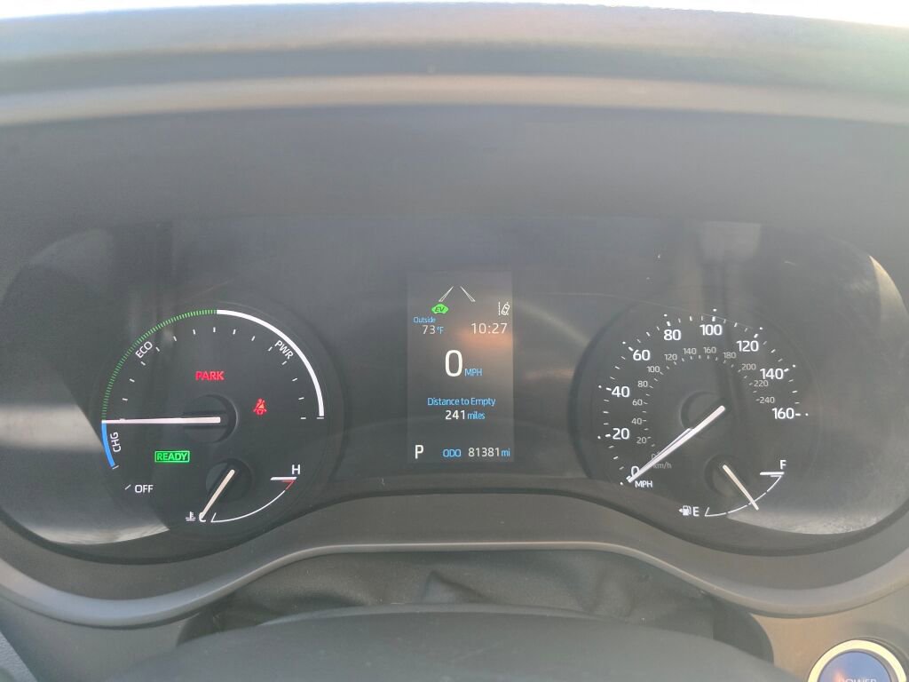 Used 2022 Toyota Sienna XSE image 31