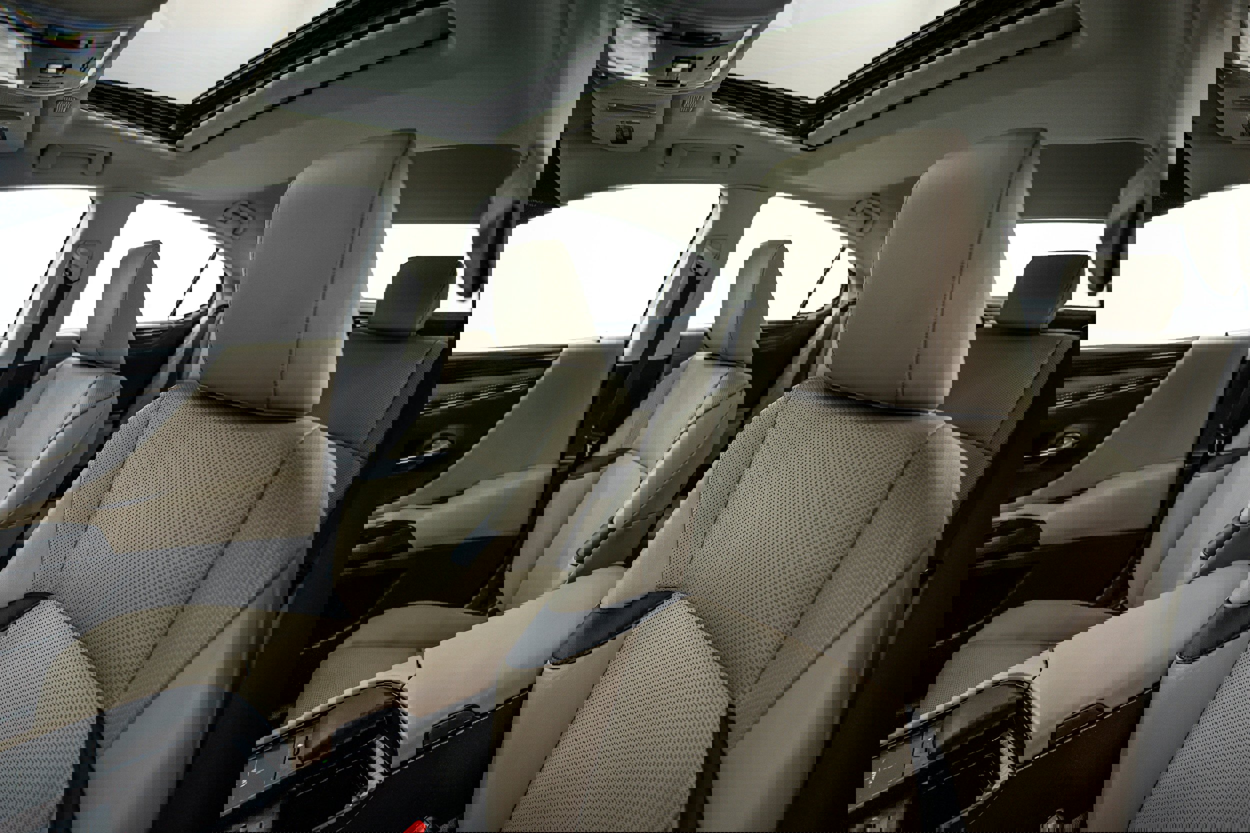 Used 2021 Lexus ES 250 w/ Premium Package image 12