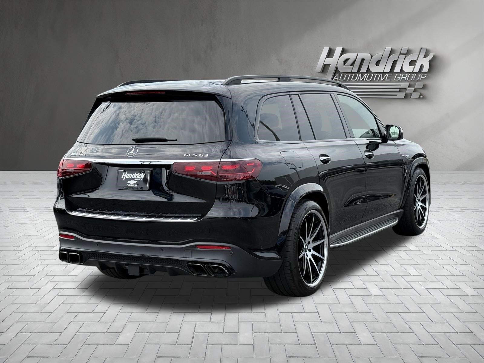 Used 2024 Mercedes-Benz GLS 63 AMG 4MATIC image 10