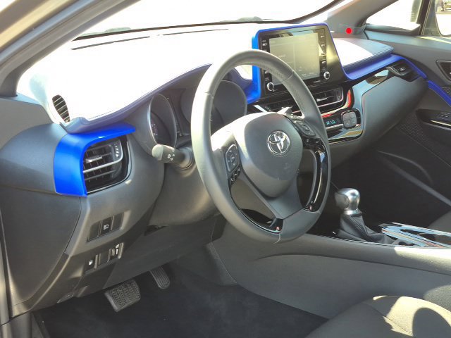 Used 2021 Toyota C-HR FWD image 11