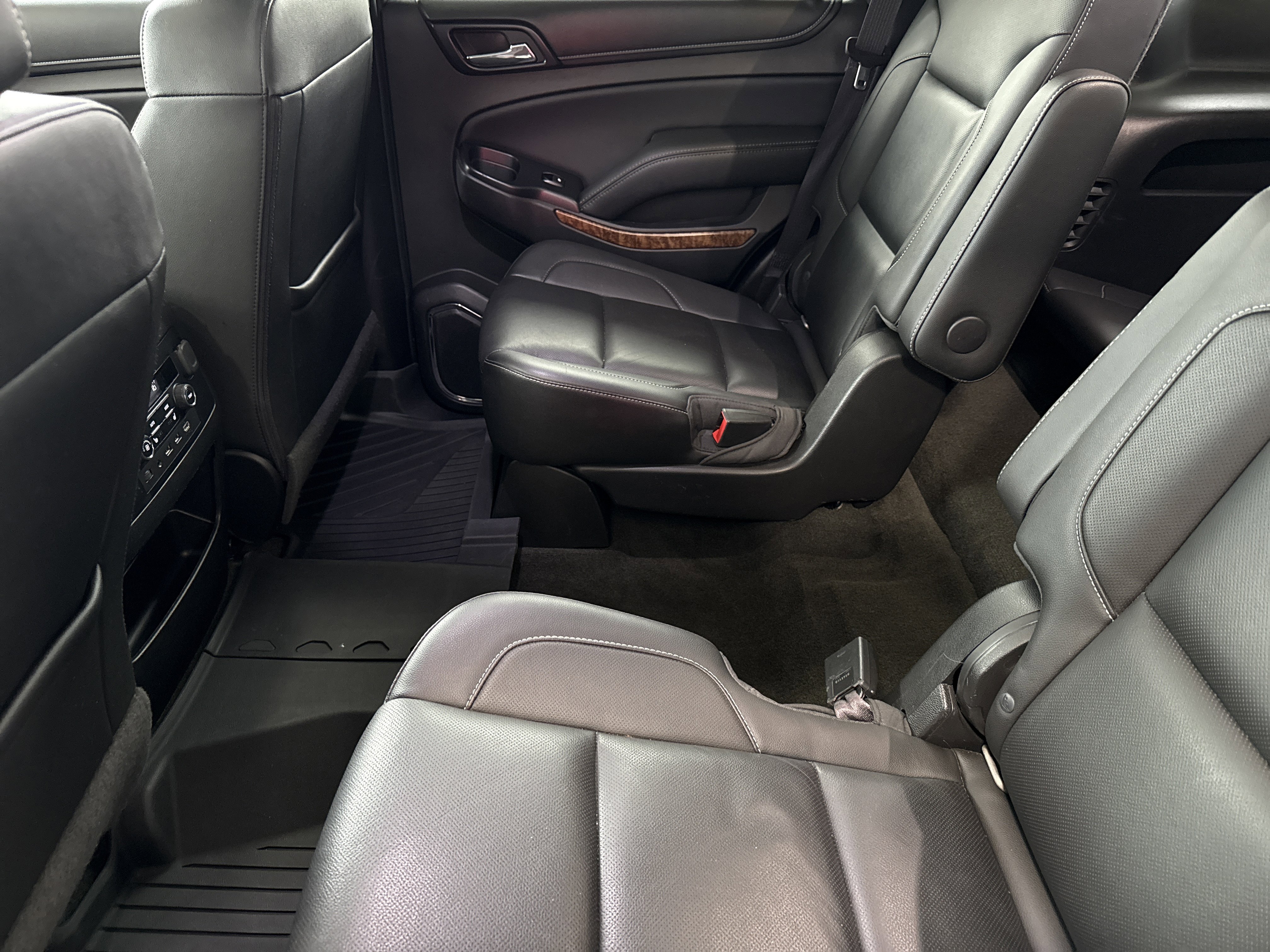 Used 2017 Chevrolet Tahoe Premier image 33