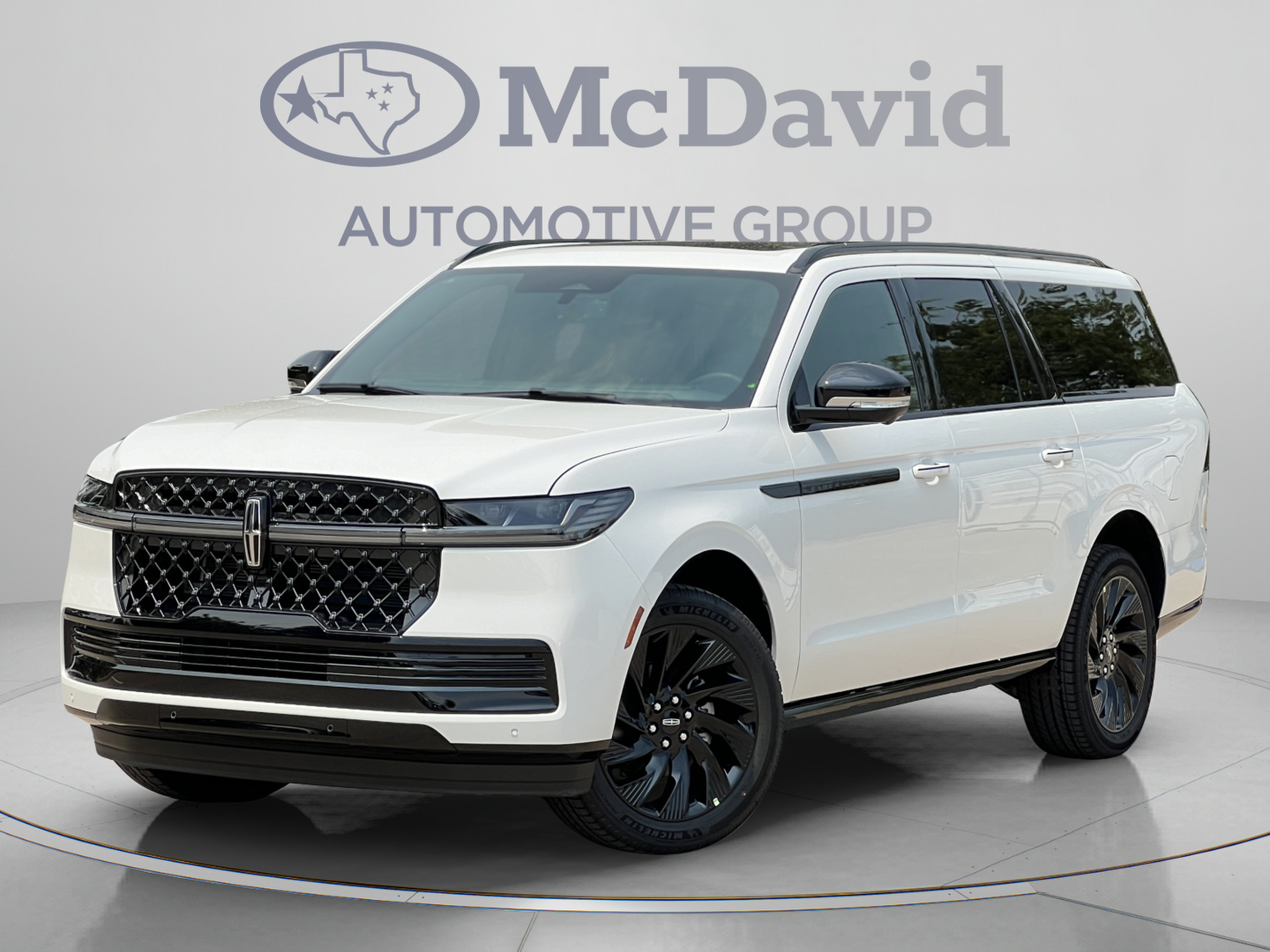 New 2027 Lincoln Navigator L Reserve w/ Jet Appearance Package