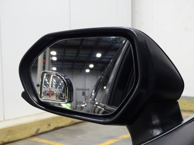 Used 2019 Toyota Camry LE image 38