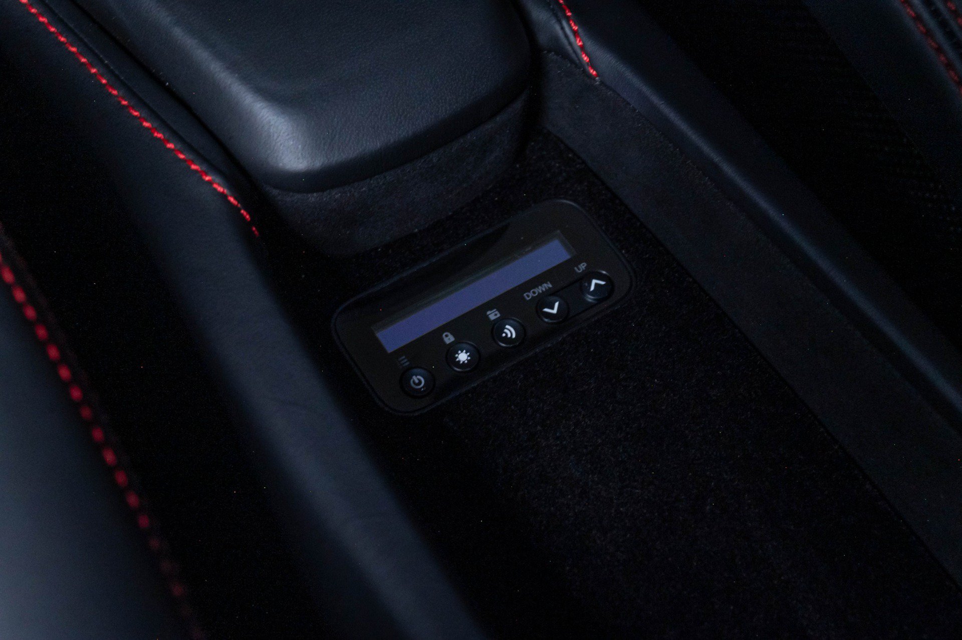 Used 2018 Ferrari 488 GTB RWD image 22