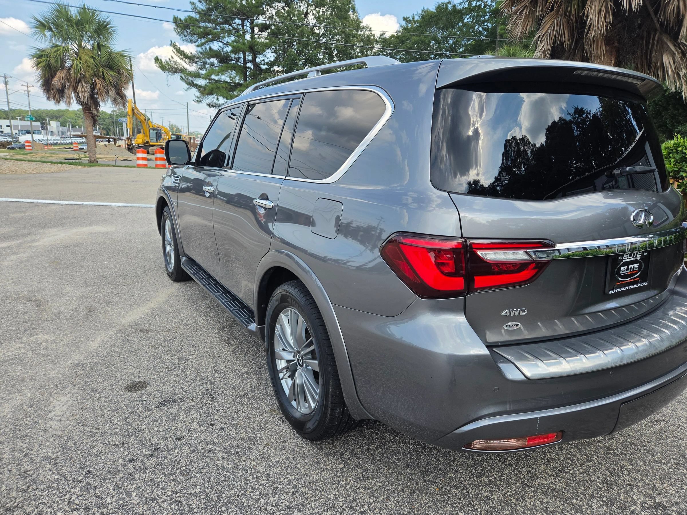Used 2020 INFINITI QX80 Luxe w/ Proassist Package AWD/4WD image 7