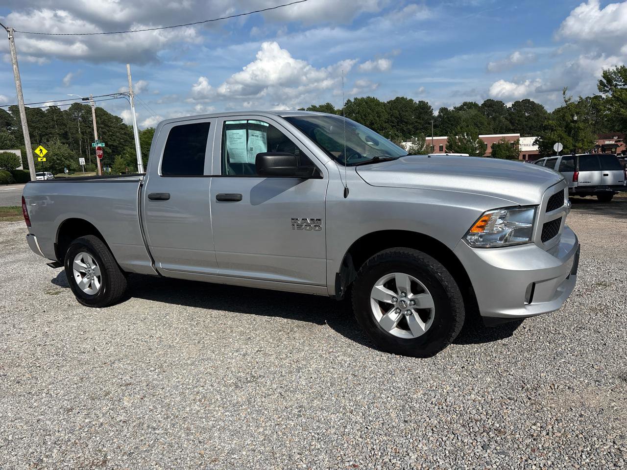 Used 2018 RAM 1500 Express AWD/4WD image 6