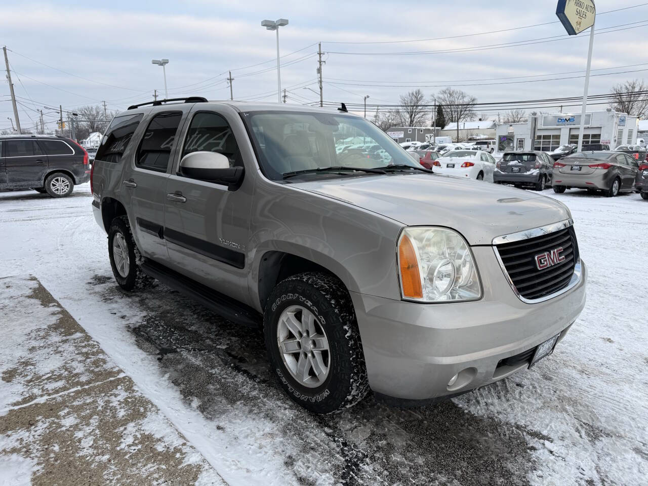 Used 2007 GMC Yukon SLE image 4