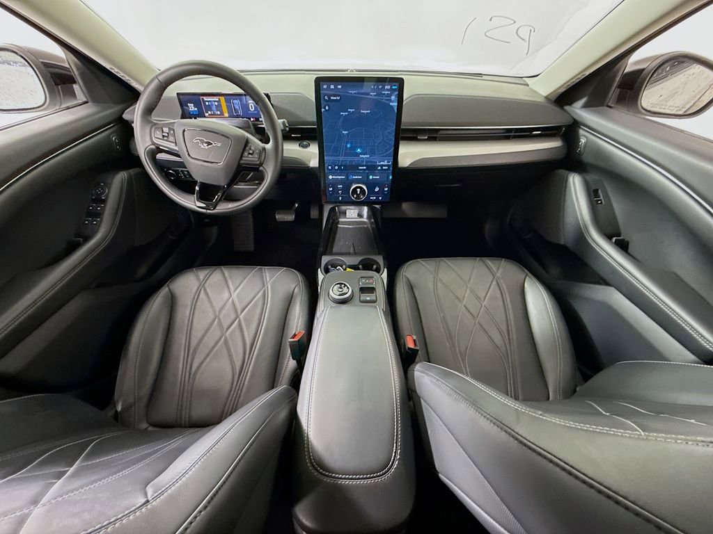Certified 2023 Ford Mustang Mach-E Select image 4