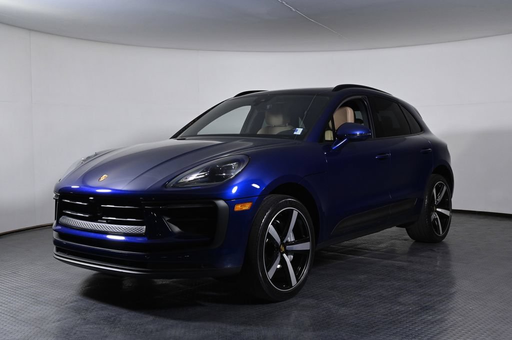Certified 2024 Porsche Macan