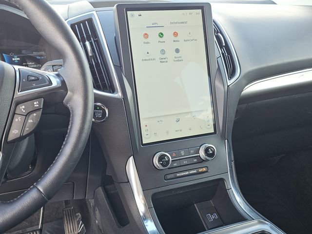 Certified 2024 Ford Edge Titanium image 9