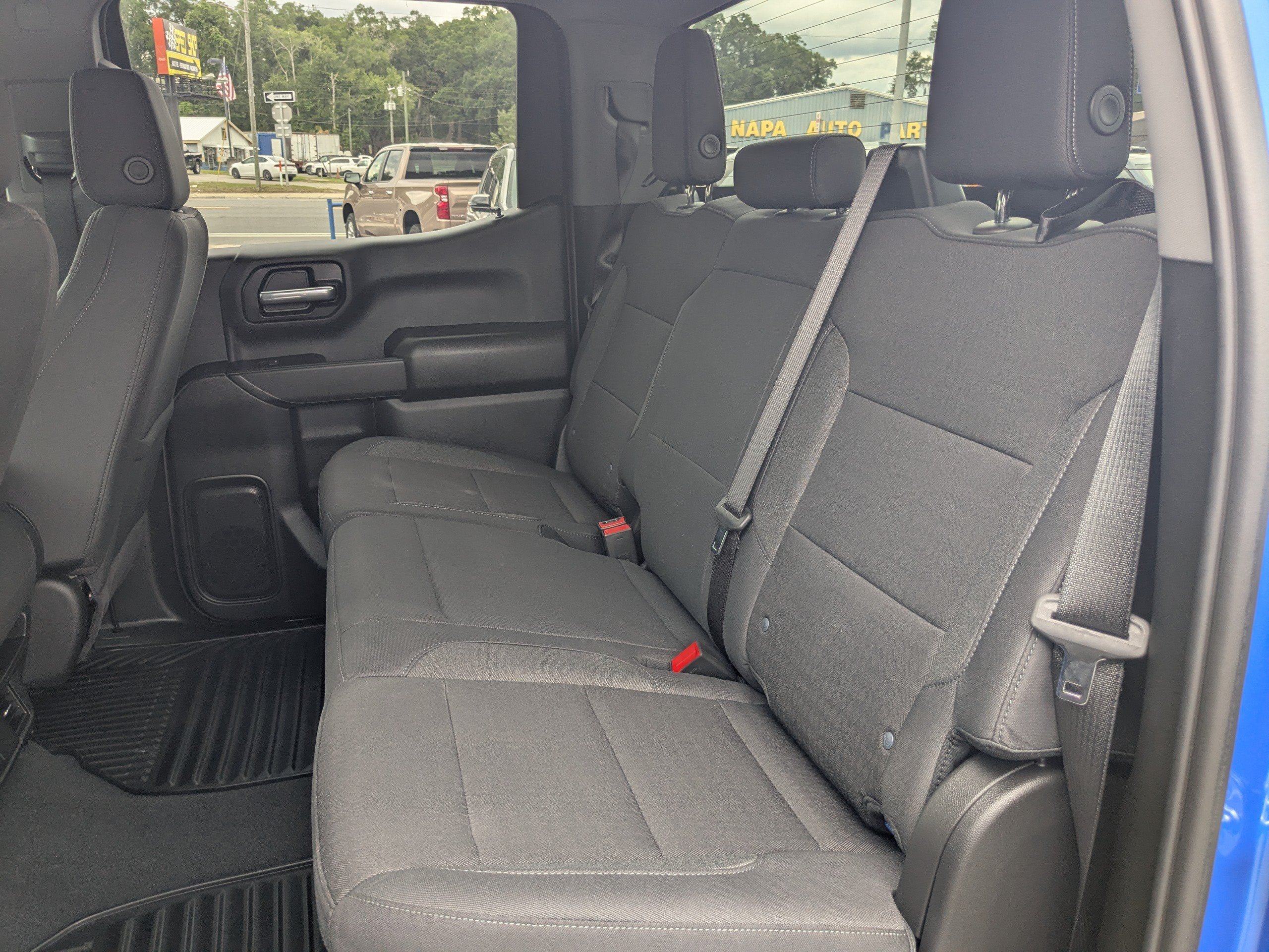 New 2026 Chevrolet Silverado 1500 Custom AWD/4WD image 15