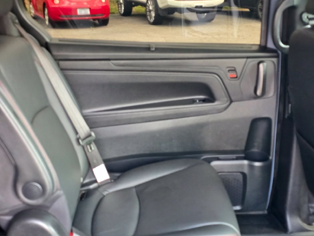 Used 2023 Honda Odyssey Sport image 46