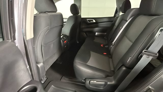 Used 2019 Nissan Pathfinder SV w/ Cargo Package AWD/4WD image 26