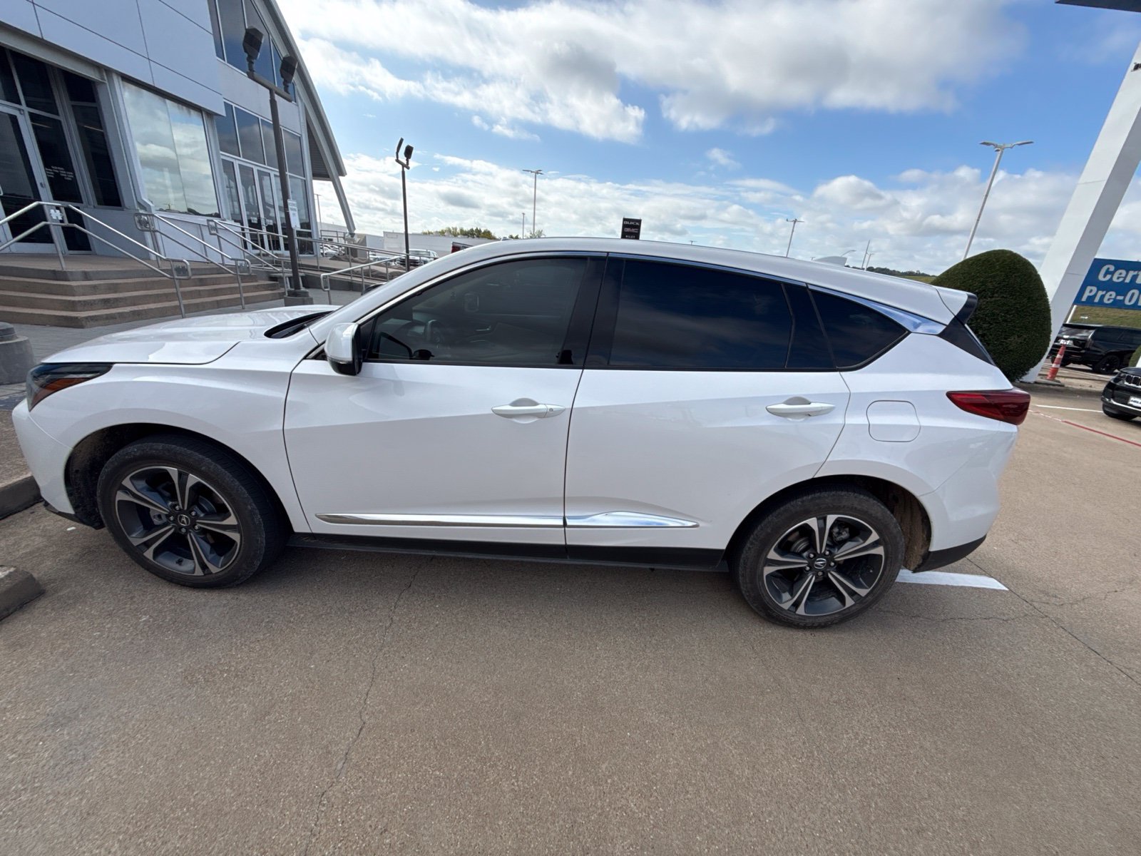 Used 2024 Acura RDX w/ Advance Package AWD/4WD image 8