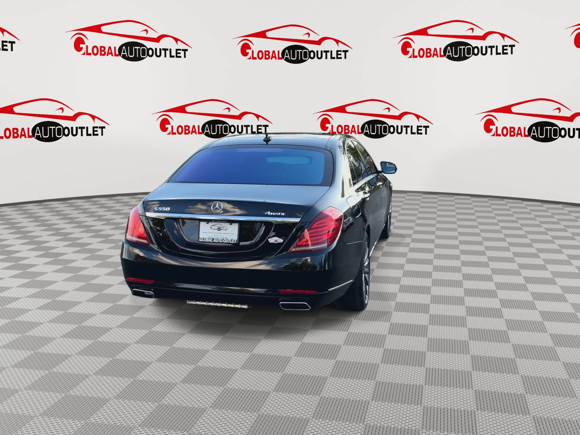 Used 2015 Mercedes-Benz S 550 4MATIC Sedan image 7