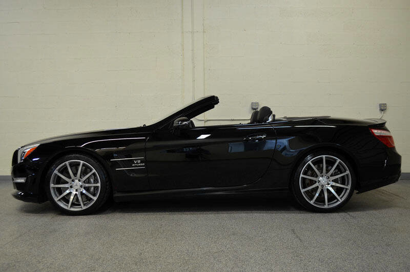 Used 2014 Mercedes-Benz SL 63 AMG image 3