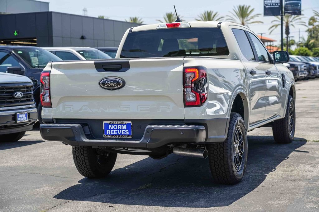 New 2026 Ford Ranger XLT w/ Black Appearance Package RWD image 8