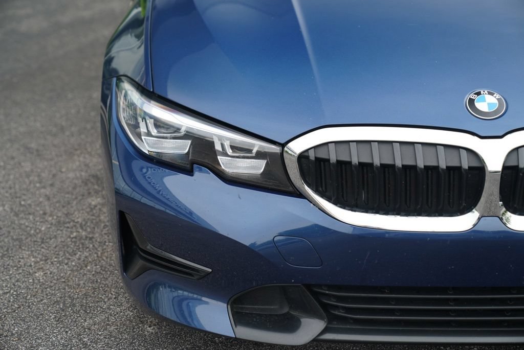 Used 2021 BMW 330e xDrive AWD/4WD image 18