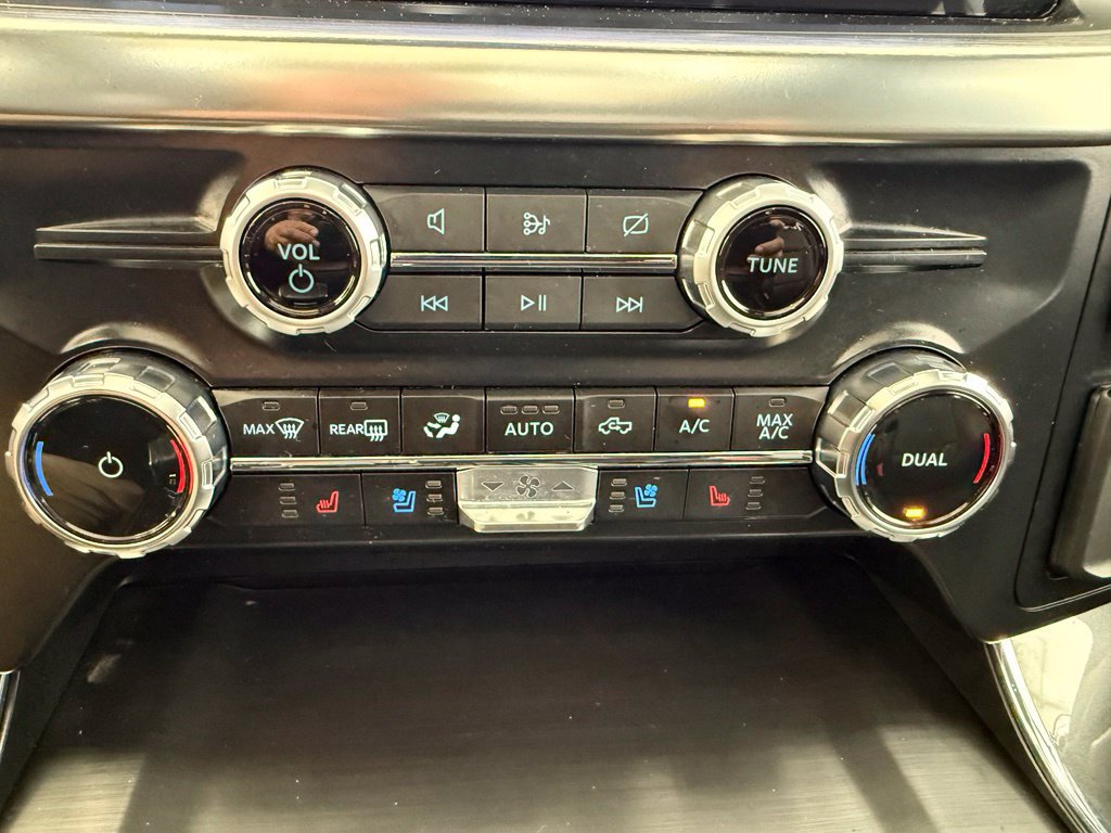 Used 2023 Ford F150 Lariat w/ Equipment Group 502A High AWD/4WD image 46