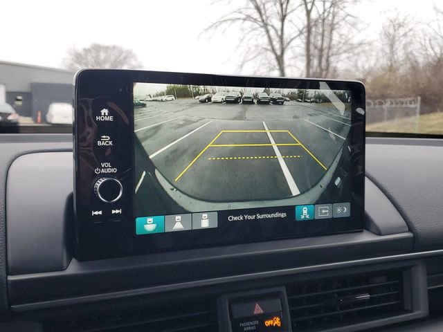 New 2025 Honda Pilot Touring image 23