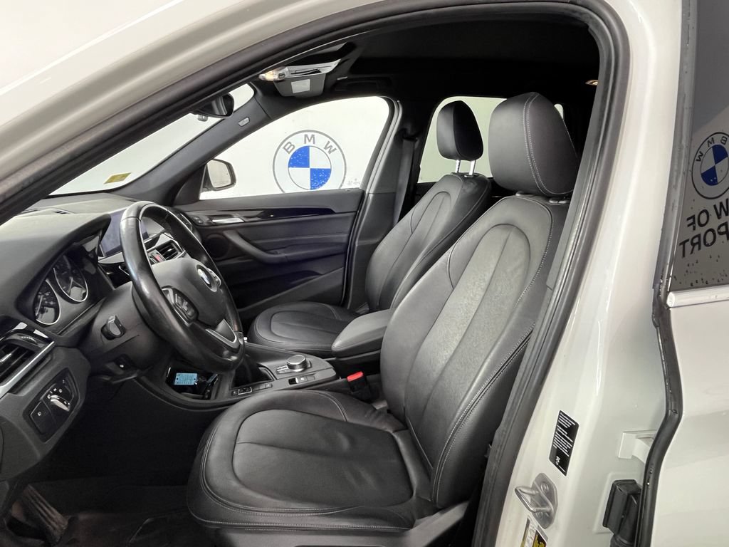 Used 2018 BMW X1 xDrive28i AWD/4WD image 2