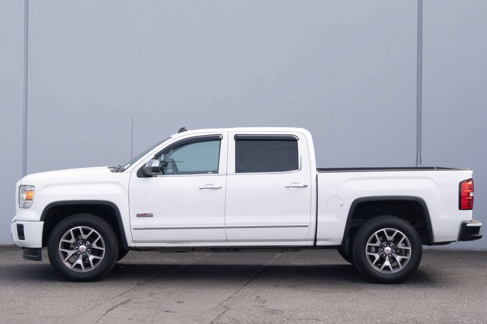 Used 2014 GMC Sierra 1500 SLT AWD/4WD image 27