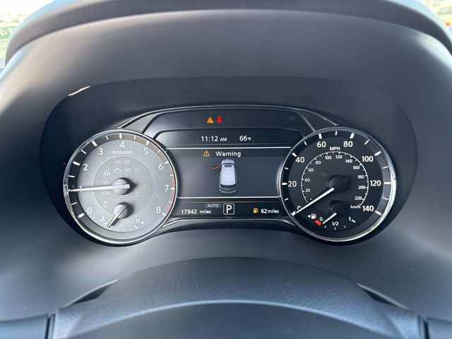 Used 2024 INFINITI QX80 Premium Select w/ Cargo Package image 32