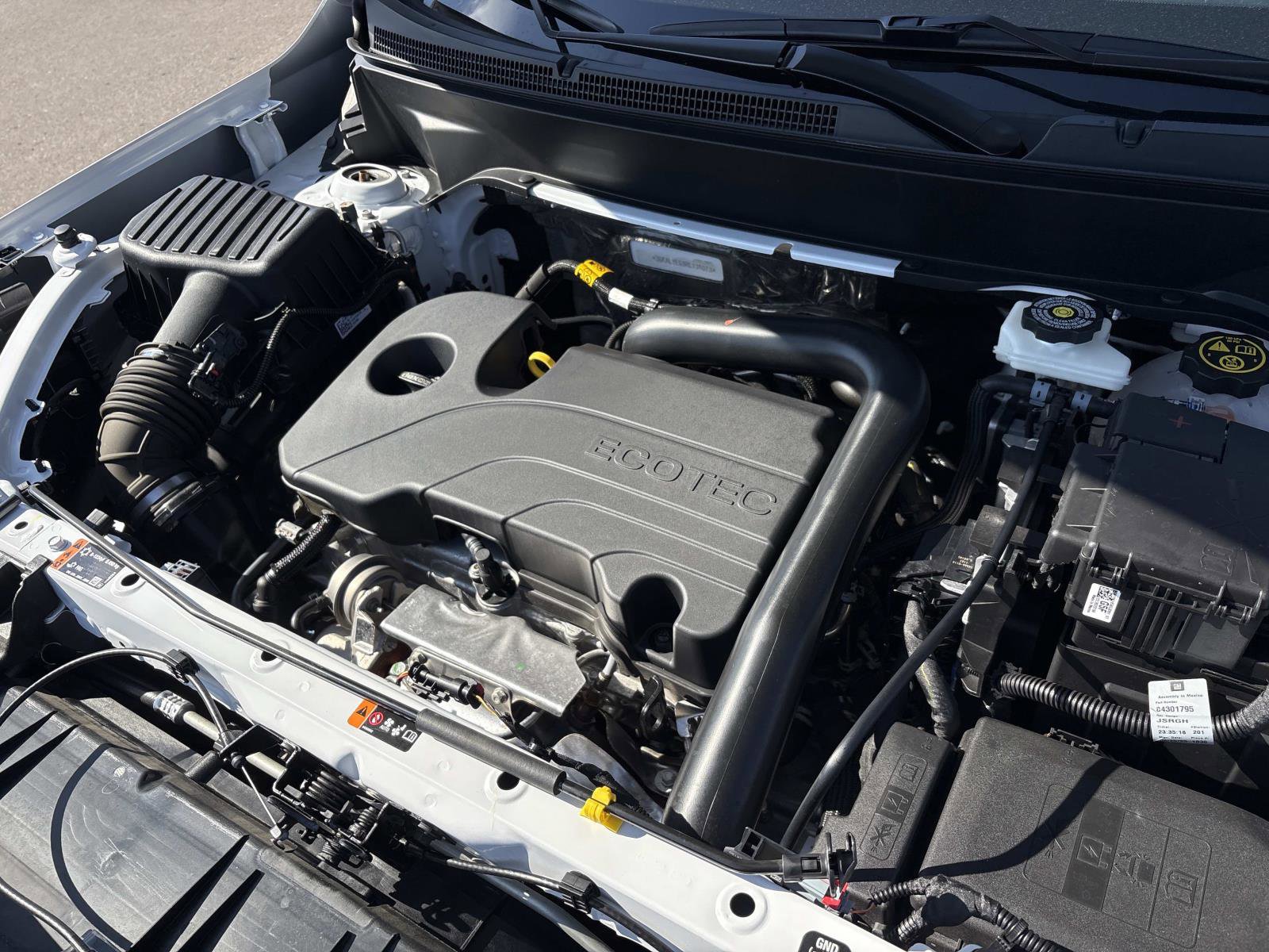 Certified 2024 GMC Terrain AT4 w/ Infotainment Package II image 33