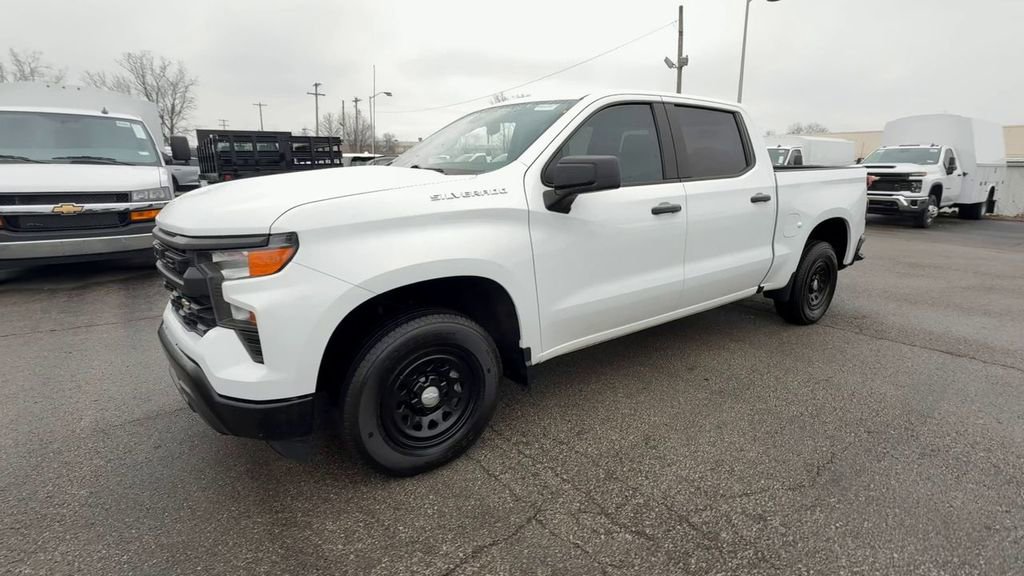 Used 2023 Chevrolet Silverado 1500 W/T w/ Trailering Package image 4