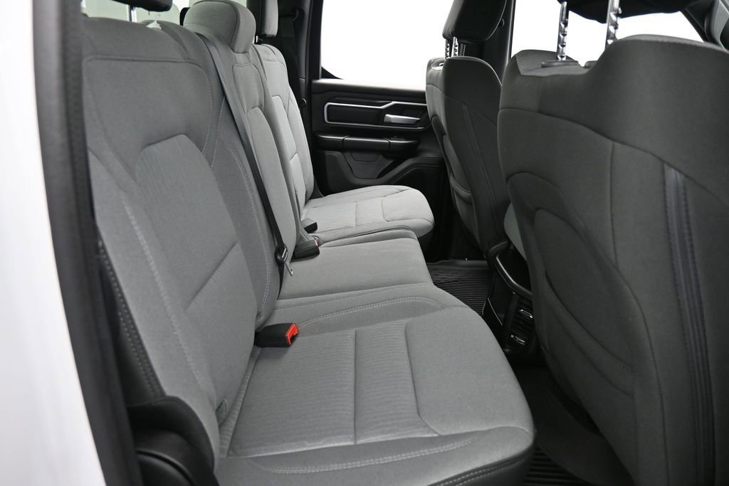 Used 2023 RAM 1500 Big Horn AWD/4WD image 32