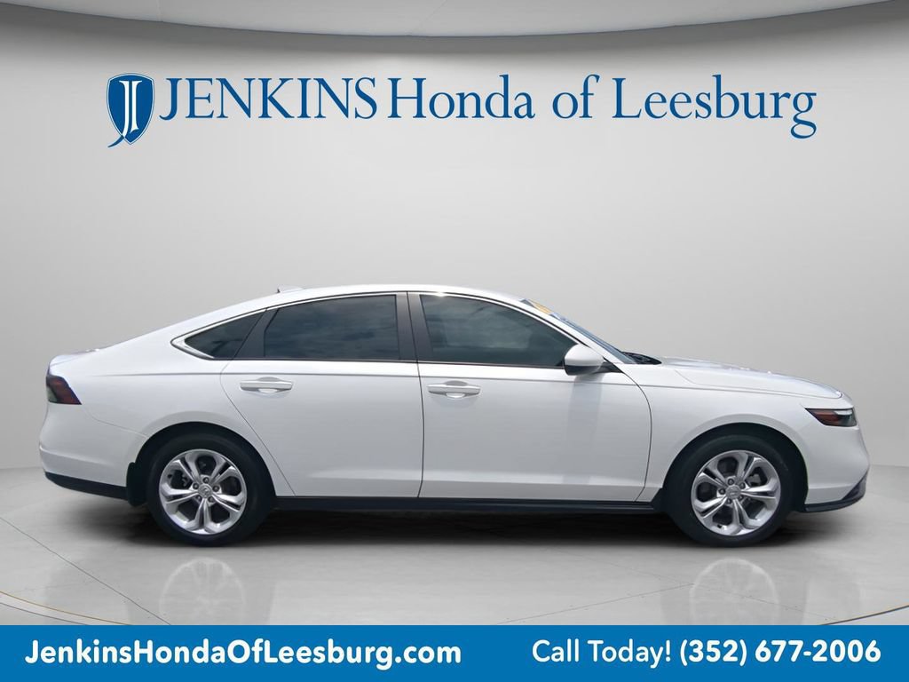 Certified 2025 Honda Accord LX image 3