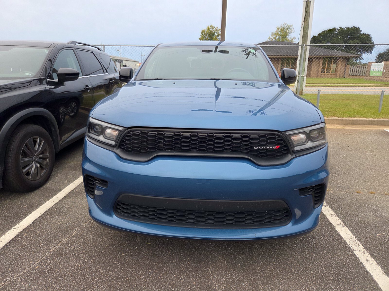 Used 2025 Dodge Durango GT RWD image 2