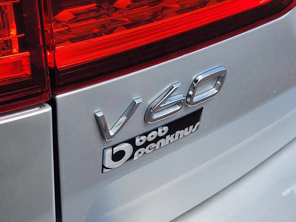 Used 2025 Volvo V60 B5 Cross Country Plus AWD/4WD image 31