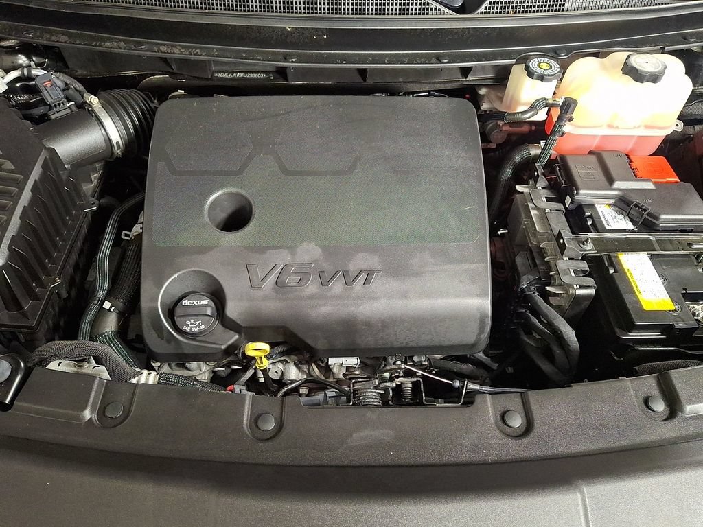Used 2023 Chevrolet Traverse RS w/ LPO, Floor Liner Package AWD/4WD image 29