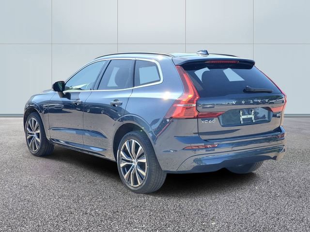 Used 2022 Volvo XC60 B5 Momentum w/ Climate Package AWD/4WD image 6