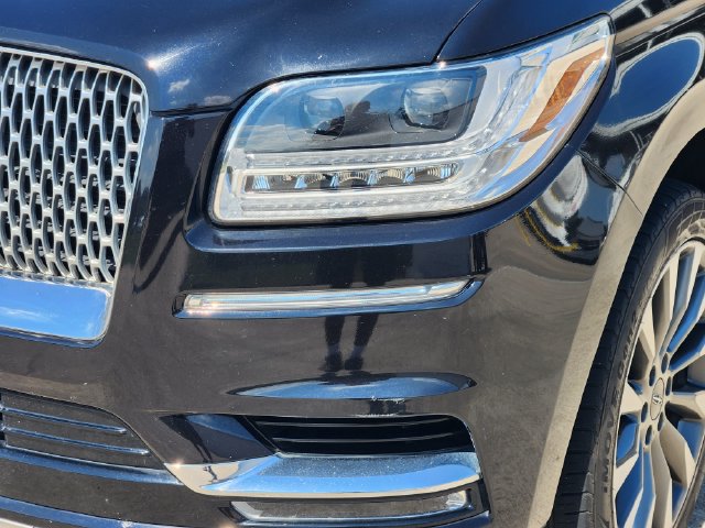 Used 2019 Lincoln Navigator L Select RWD image 9