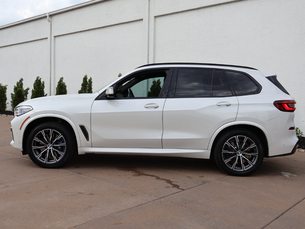 Used 2023 BMW X5 M50i w/ Executive Package AWD/4WD image 3