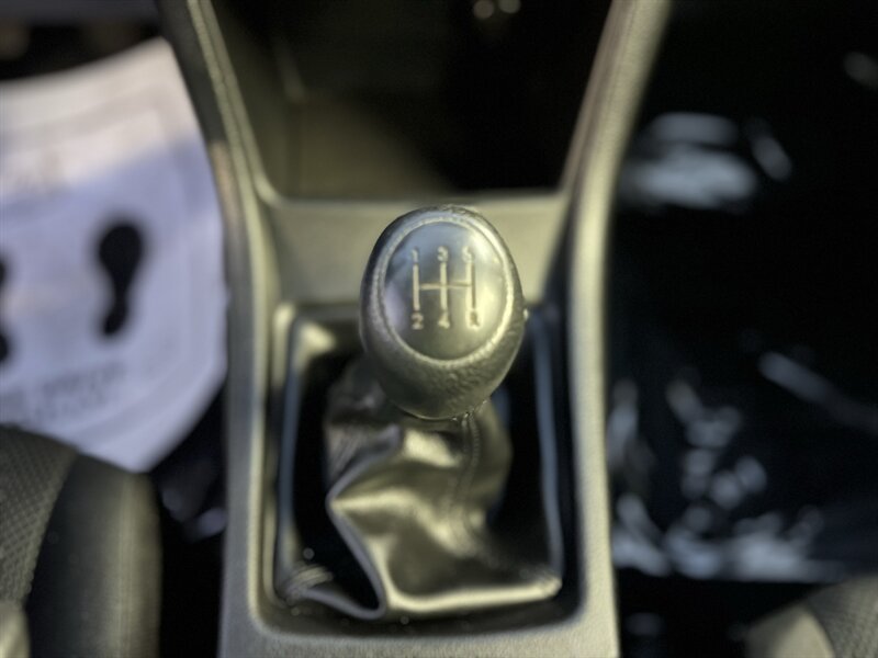 Used 2014 Subaru Impreza 2.0i Premium AWD/4WD image 17