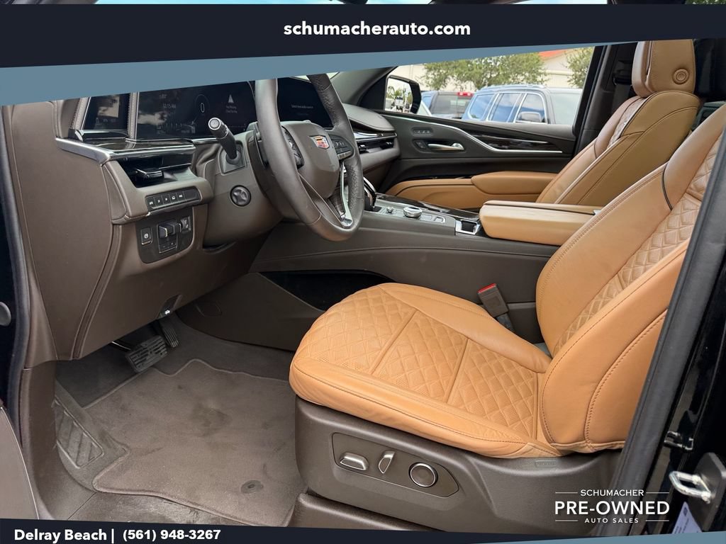 Used 2024 Cadillac Escalade Sport w/ LPO, ONYX Package AWD/4WD image 11