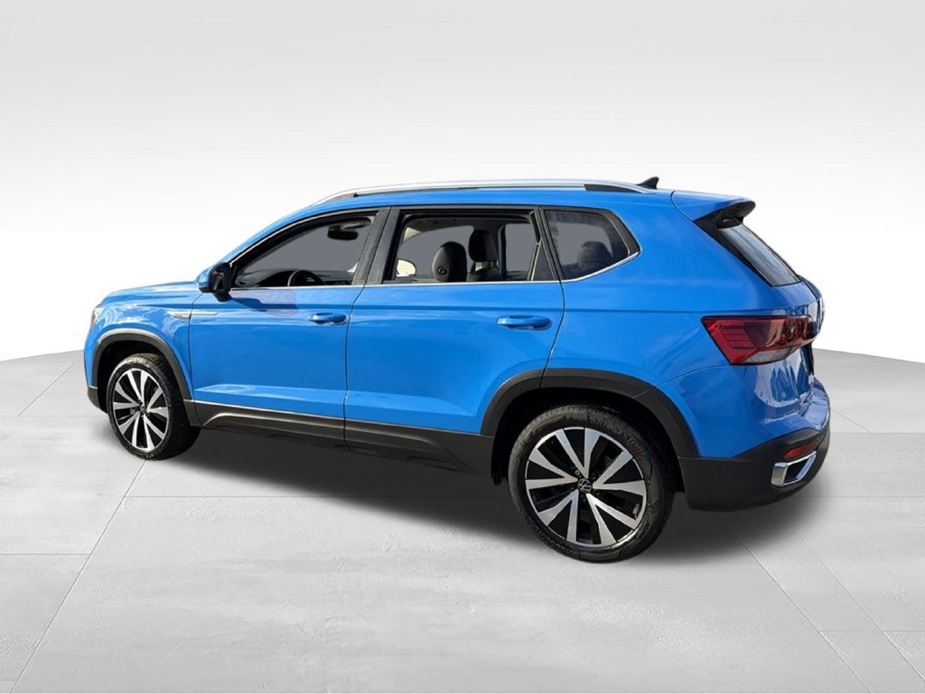 Used 2024 Volkswagen Taos SE FWD image 5