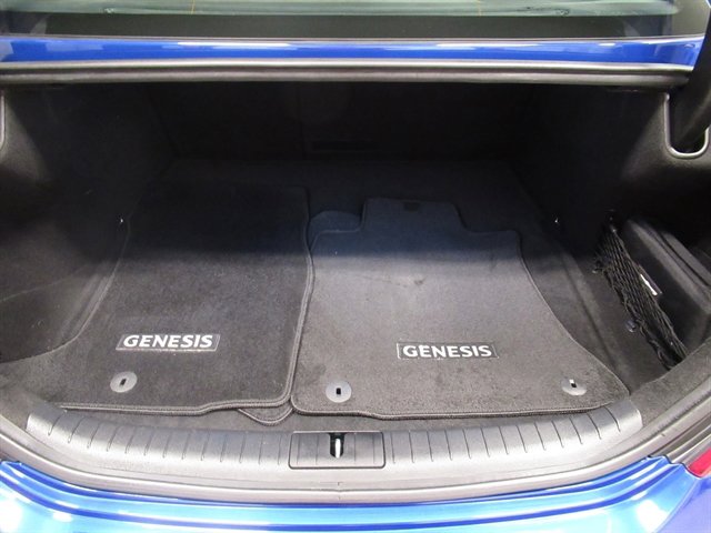 Used 2020 Genesis G70 3.3T w/ Sport Package AWD/4WD image 13