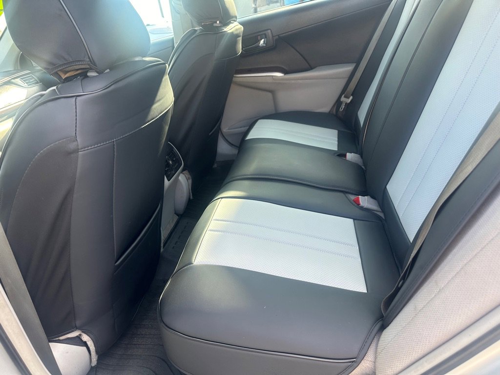 Used 2013 Toyota Camry XLE w/ Preferred Accessory Pkg image 19