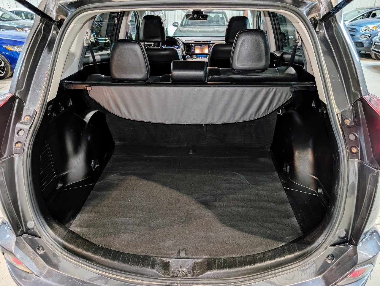 Used 2017 Toyota RAV4 Limited w/ All Weather Liner Package AWD/4WD image 24