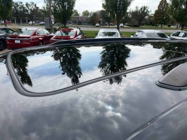 Used 2023 Jeep Grand Cherokee 4WD 4xe image 12