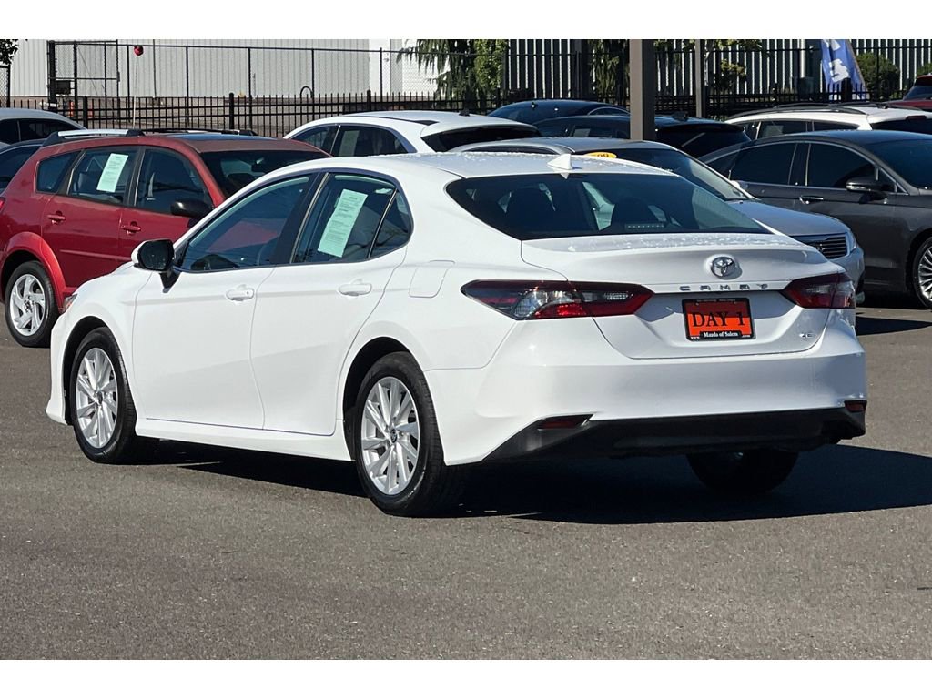 Used 2024 Toyota Camry LE image 8